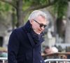 Dans un entretien accordé à "La Tribune Dimanche", le présentateur a confirmé vouloir s'éloigner de cet exercice après plusieurs décennies passées à l'antenne.

Laurent Ruquier - Obsèques d'Isabelle Mergault à la Coupole du Père-Lachaise à Paris le 30 mars 2026. © Cyril Moreau - Dominique Jacovides / Bestimage