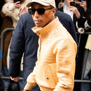 Pharrell Williams - Arrivées au défilé Dior "Collection Haute Couture Printemps/Eté 2026" lors de la Fashion Week de Paris (PFW), au musée Rodin, à Paris, France, le 26 janvier 2026. © Olivier Borde/Bestimage