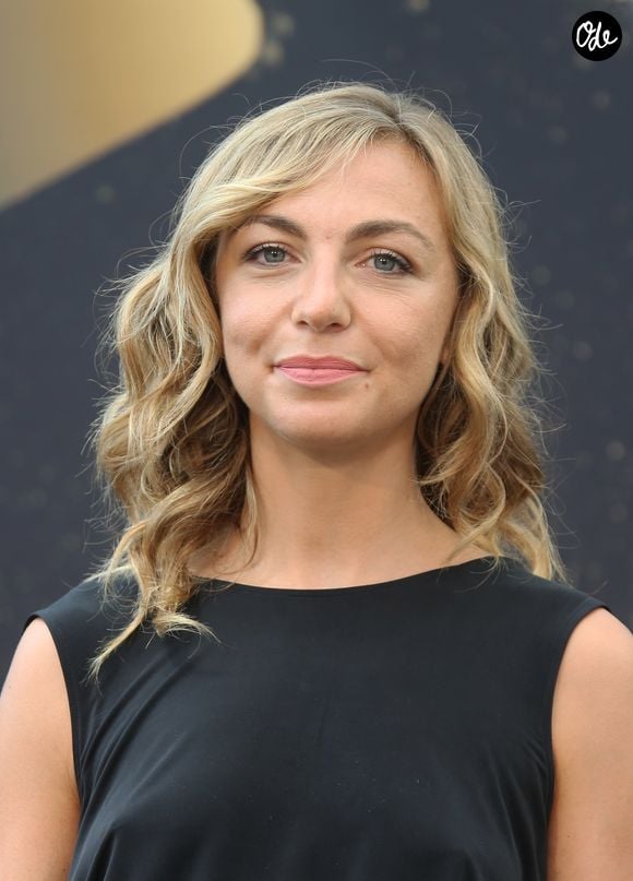 Elle donne la réplique à son partenaire de jeu Grégoire Bonnet depuis maintenant plus d'une décennie

Amélie Etasse - 57ème Festival de télévision de Monte-Carlo, le 17 juin 2017. © Denis Guignebourg/Bestimage