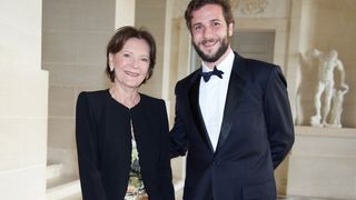 Après 20 ans à l'abandon, la famille Ricard injecte 120 millions d'euros dans l'île de Bendor, joyau de la Méditerannée