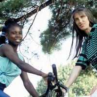 Surya Bonaly perd le plus grand pilier de sa vie : l'ex-championne de patinage soutenue par Philippe Candeloro