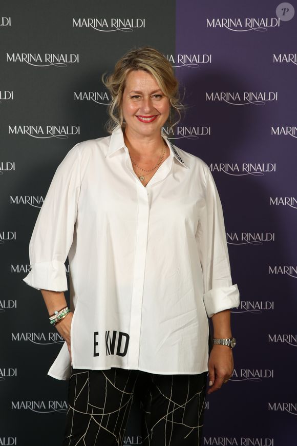 Un évènement durant lequel l'ex-femme de Paul Belmondo a pu croiser plusieurs personnalités

Exclusif - Luana Belmondo à la soirée de lancement de la collection capsule Marina Rinaldi by Fausto Puglisi à l'hôtel d'Evreux à Paris le 2 juillet 2018.
© Rachid Bellak / Bestimage