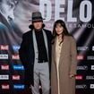 La compagne d'Alain-Fabien Delon affiche sa ligne retrouvée moins d'un mois après l'accouchement et recadre les choses