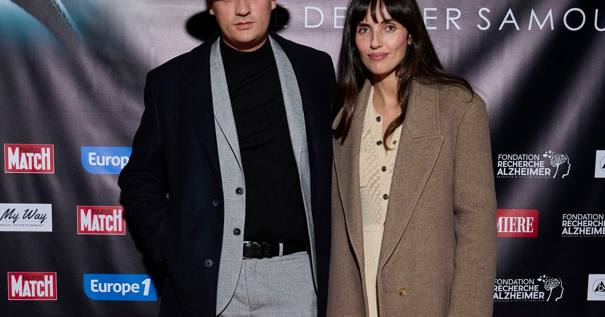 La compagne d'Alain-Fabien Delon affiche sa ligne retrouvée moins d'un mois après l'accouchement et recadre les choses