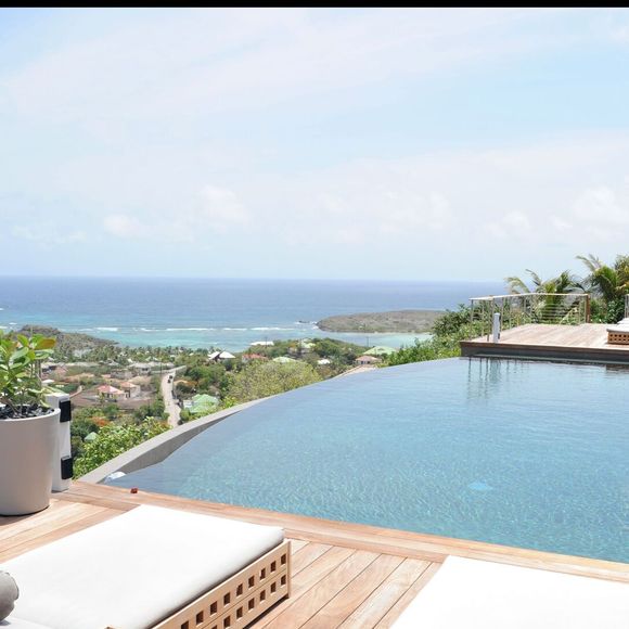 Vue de la maison de Johnny Hallyday à Saint-Barth