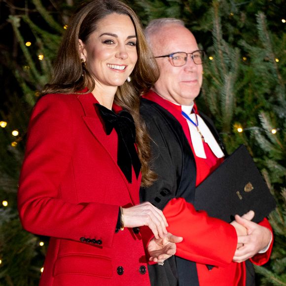 Catherine (Kate) Middleton, princesse de Galles, assiste au service Together At Christmas Carol à l'abbaye de Westminster à Londres, Royaume-Uni, le 6 décembre 2024. © Julien Burton/Bestimage
