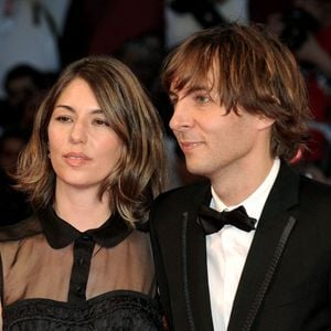 Sofia Coppola et son compagnon Thomas Mars à leur arrivée pour la projection du film "Somewhere" lors du 67e Festival international du film de Venise (Mostra), à la Sala Grande du Palazzo del Cinema à Venise, en Italie, le 3 septembre 2010. Photo de Nicolas Briquet/ABACAPRESS.COM