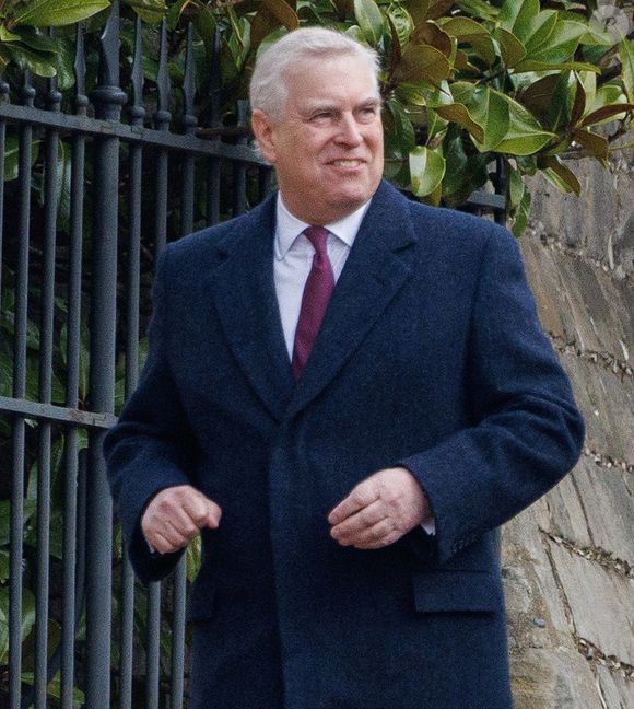 Le prince Andrew, duc d’York - Service commémoratif du roi Constantin de Grèce au château de Windsor le 27 février 2024. Photo by Julien Burton / Bestimage