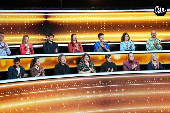 Alex Vizorek, Charlotte Gaccio, Émilien (Les 12 Coups de midi) lors de l'enregistrement de l'émission "100% Logique", présentée par Cyril Féraud et diffusée le 24 octobre sur France 2, à Paris, France, le 23 février 2026. © Anne-Sophie Guebey/Bestimage