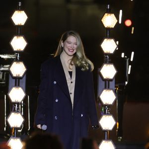 Léa Seydoux - Lancement des Illuminations de Noël des Champs-Elysées à Paris le 16 novembre 2025.

© Coadic Guirec / Bestimage