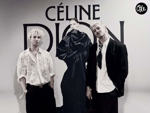 Ces séances sont devenues pour la chanteuse un véritable espace de confiance et de guérison.

Alexander Hill, chorégraphe, a eu l'occasion de passer du temps en compagnie de Céline Dion. Capture d'écran Instagram