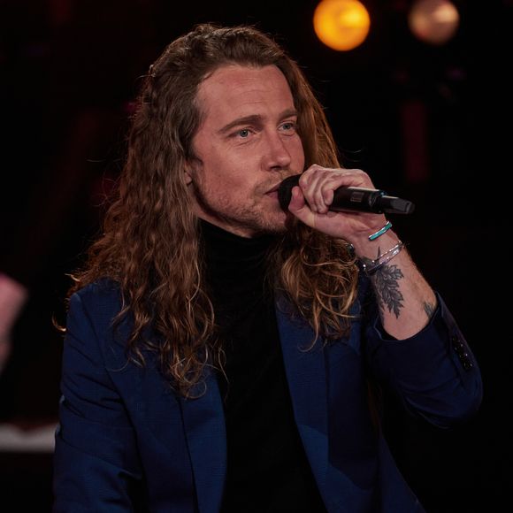 Exclusif - Julien Doré - Enregistrement de l'émission "Allez viens je t'emmène...Au Music Hall" au Studio Gabriel à Paris, qui sera diffusée le 28 mai sur France 3. Le 6 avril 2021
© Cyril Moreau / Bestimage