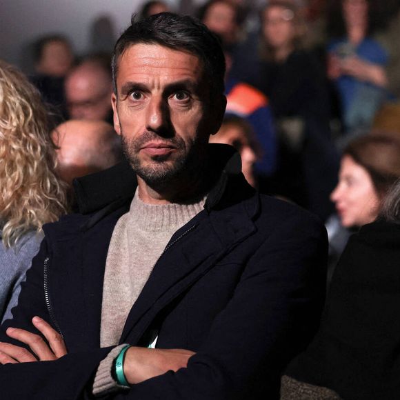 Tony Estanguet soutiendra tout de même ceux qui préparent les Jeux 2030.

La directrice générale de France Télévisions Delphine Ernotte et Tony. Estanguet assistent à une cérémonie marquant une décennie depuis les attaques terroristes du 13 novembre 2015 dans lesquelles 130 civils ont été tués, au "Jardin du 13 novembre 2015" à Paris le 13 novembre 2025. ? Stephane Lemouton/SIPA/