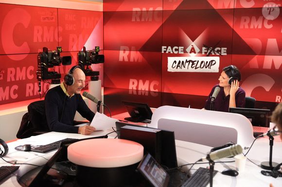 Nicolas Canteloup et Apolline de Malherbe lors de l'émission Face a Canteloup sur RMC à Paris, France le 09 octobre 2025. Photo par Jerome Domine/ABACAPRESS.COM