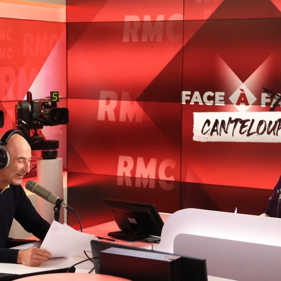 Nicolas Canteloup et Apolline de Malherbe lors de l'émission Face a Canteloup sur RMC à Paris, France le 09 octobre 2025. Photo par Jerome Domine/ABACAPRESS.COM