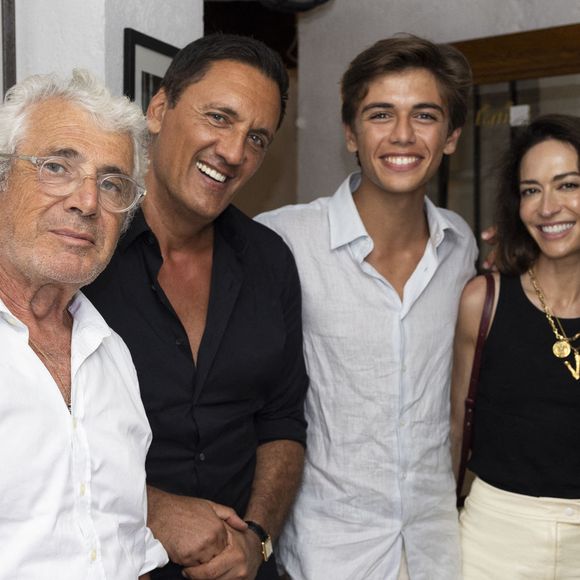 Exclusif - Michel Boujenah , Dany Brillant avec sa femme Nathalie, son fils Lino - François Berléand et Nicolas Briançon interprètent l'univers déjanté et mythique de Poiret et Serrault au théâtre de verdure lors du Festival de Ramatuelle le 3 aout 2024. © Cyril Bruneau/Festival de Ramatuelle/Bestimage