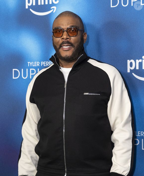 Tyler Perry s’est imposé comme une figure proche du duc et de la duchesse de Sussex

Tyler Perry assiste à la première de « Duplicity » des Amazon Studios au MoMA à New York (Photo : Lev Radin/Pacific Press)