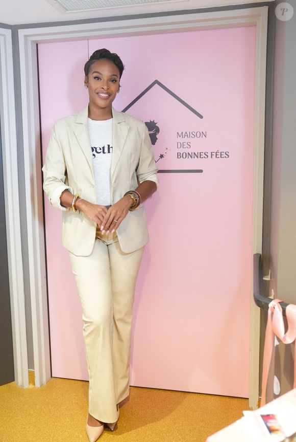 Exclusif - Angélique Angarni-Filopon (miss France 2025) lors de l'inauguration de la quatrième maison des bonnes fées à la Clinique Bizet à Paris le 16 septembre 2025.
© Anne-Sophie Guebey / Bestimage