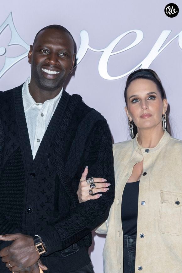 C’est là qu’il retrouve régulièrement son épouse Hélène, leurs enfants et leurs proches, dans un cadre bien différent de l’agitation des grandes villes.

Omar Sy et Helene Sy - Photocall pour le défilé Louis Vuitton prêt à porter hommes Automne / hiver  2025 - 2026 lors de la fashion week à Paris le 21 2025. © Olivier Borde /Bestimage