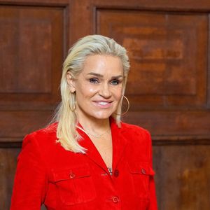 La mère de Bella et Gigi Hadid met sa maison en vente ! 

Yolanda Hadid pose lors de la présentation de l'émission "Next Top Model" à Amsterdam.