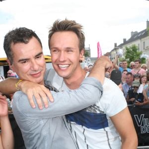 Laurent Luyat, Cyril Féraud - L'émission phare de l’avant-étape sur France 3, le "Village Départ" achève son dernier Tour à Chantilly le 24 juillet 2016. © JLPPA / Bestimage