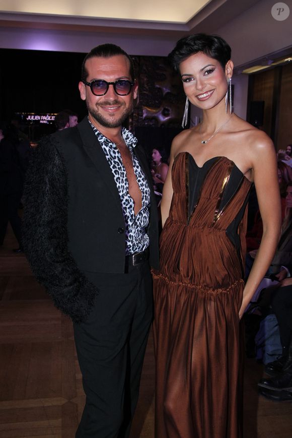 Exclusif - Kevin Poussard, Eve Gilles au défilé Julien Paoletti "Collection Femme Prêt-à-Porter Printemps/Eté 2026" lors de la Fashion Week de Paris (PFW) le 29 septembre 2025.
 © Philippe Baldini / Bestimage