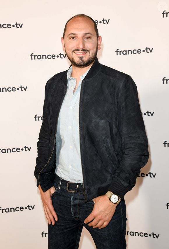 Karim Rissouli au photocall de la conférence de presse de France 2 au théâtre Marigny à Paris le 18 juin 2019

© Coadic Guirec / Bestimage