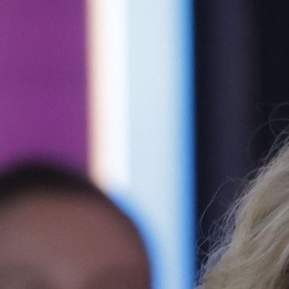 Sophie Davant - Les célébrités se mobilisent pour la 38ème édition du Téléthon dans les studios de France 2 à Paris © Coadic Guirec / Bestimage