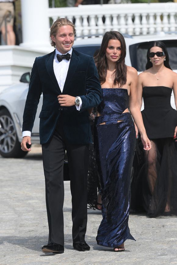 Brooks Nader et le prince Constantin Alexios de Grèce et du Danemark au mariage d'Olivia Culpo et de Christian McCaffrey, quittant Ocean House à Westerly, Rhode Island, USA le 29 juin 2024. © Elder Ordonez/INSTARimages/ABACAPRESS.COM