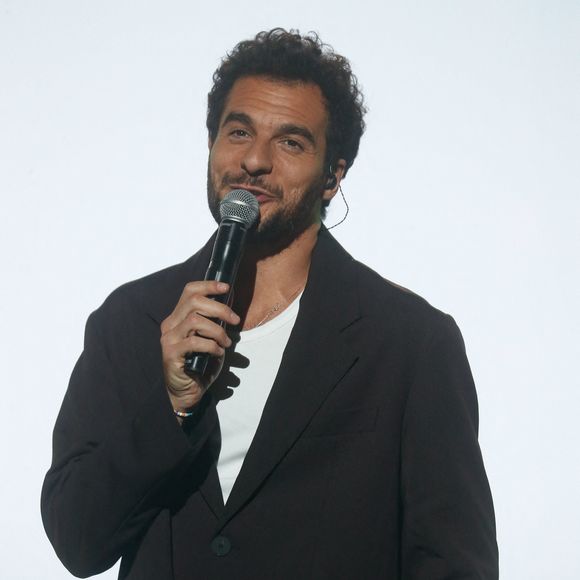 Amir Haddad - Enregistrement de l'émission "Les disques d'or de l'année" au Dôme de Paris, présentée par E.Gossuin et diffusée le 24 décembre à 21h10 sur M6
© Christophe Clovis / Bestimage