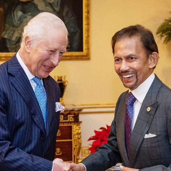 Le roi Charles III d'Angleterre reçoit le sultan de Brunei à Buckingham, Londres le 18 décembre 2024. Photo par ALPHA AGENCY / BESTIMAGE