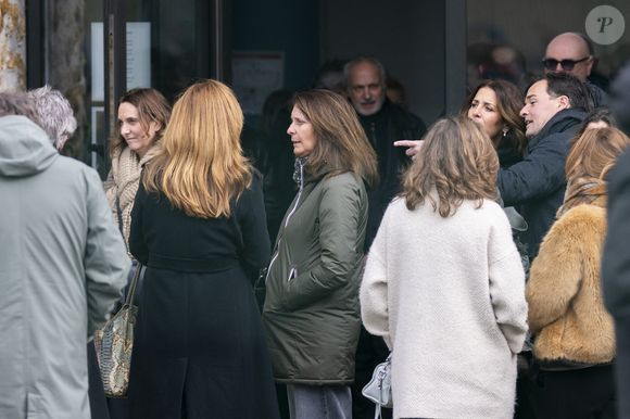Eléa, la fille unique de Herbert Leonard et Cleo aux obsèques du chanteur Herbert Léonard au crématorium de Saint-Fargeau-Ponthierry, France, le 12 mars 2025. © Bestimage