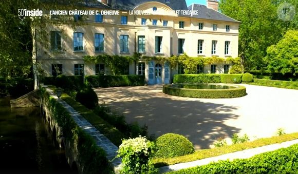 Le domaine de Catherine Deneuve en Normandie. @ TF1 / 50'Inside