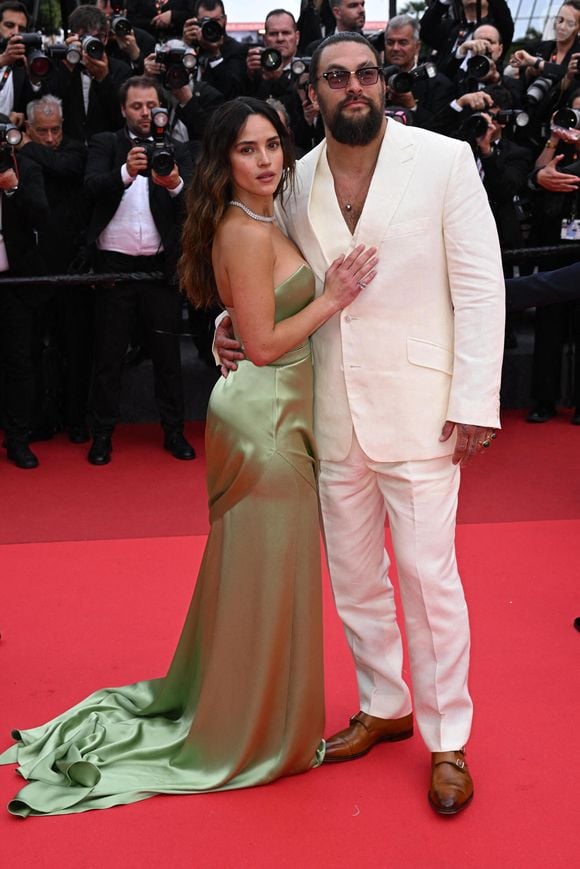 Adria Arjona, Jason Momoa assistant à la projection de Highest 2 Lowest au 78ème Festival de Cannes à Cannes, France, le 19 mai 2025. Photo : Doug Peters/PA Wire.