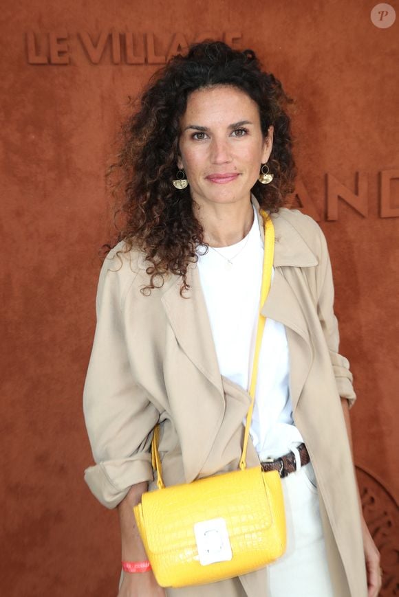 Un bébé qu'elle souhaite préserver
 Barbara Cabrita (actrice) au village (Jour 7) lors des Internationaux de France de Tennis de Roland Garros 2022 à Paris, France, le 28 mai 2022. © Bertrand Rindoff/Bestimage