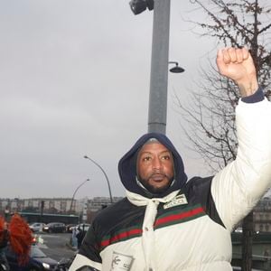 Booba dans un rassemblement, à Paris, France, 1er décembre 2023. 

© Jack Tribeca/bestimage