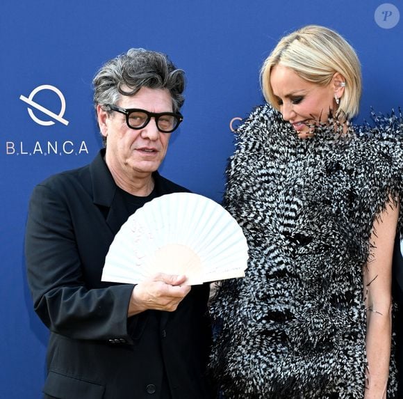 Marc Lavoine et Adriana Karembeu - 11ème édition du Gala de charité de Patrick Mouratoglou à la Mouratoglou Academy & Resort à Biot le 21 juin 2025. Ce gala de prestige réunit chaque année les grandes figures du sport, du divertissement et de nombreux donateurs, mobilisés pour soutenir les jeunes talents du tennis mondial. © Bruno Bebert/Bestimage