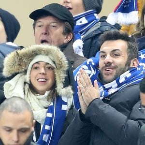 Laurent Ournac et sa femme Ludivine pendant le match de qualification de la coupe du monde de football 2018, France vs Suède au Stade de France à Saint-Denis, France, le 11 novembre 2016. 

© Cyril Moreau/Bestimage