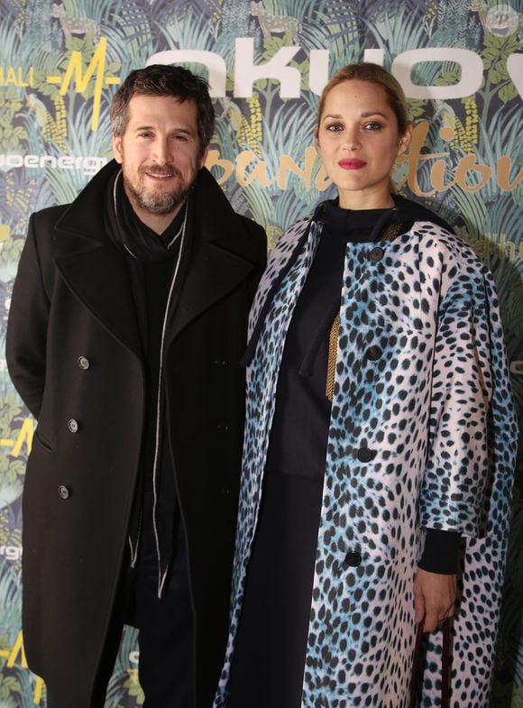 Exclusif - Guillaume Canet et sa compagne Marion Cotillard - Dîner de gala de la fondation Akuo suivi d’un concert privé de M.Chedid avec le collectif Lamomali au cabaret Lido, à Paris, France, le 17 janvier 2018. © Denis Guignebourg/Bestimage