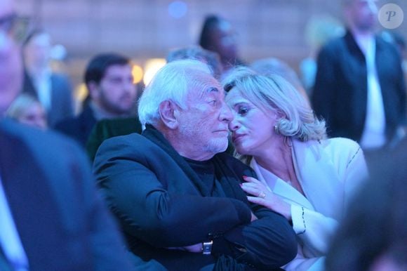 Dominique Strauss-Kahn et sa femme Myriam L'Aouffir assistent à la cérémonie de remerciement de Teddy Riner à Montrouge, le 29 novembre 2024. © Rachid Bellak / Bestimage