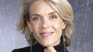 Julie Andrieu et son mari Stéphane Delajoux ont fait le choix de l'Entre-deux-Mers pour leur maison de famille au "charme suranné"