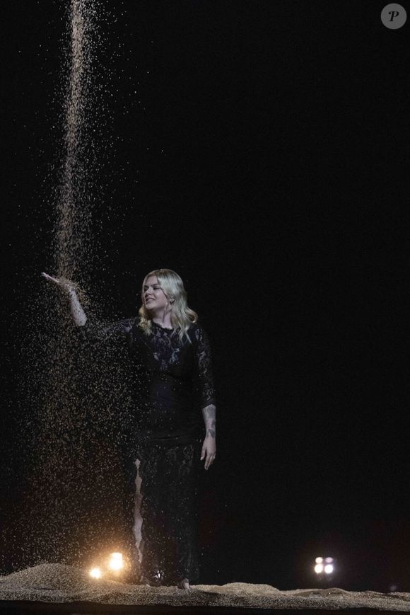 Louane aux répétitions de la 69e édition de l'Eurovision, en Suisse, le 14 mai 2025 (Credit Image: © Baden Roth/ZUMA Press Wire)