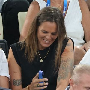 Elle a confié avoir été profondément marquée par cet épisode et s’être isolée.

Laure Manaudou - Les célébrités en tribunes pendant l'épreuve de basketball de Demi-Finale opposant la France à l'Allemagne lors des Jeux Olympiques de Paris 2024 (JO) à l'Arena Bercy, à Paris, France, le 8 août 2024. © Jacovides-Perusseau/Bestimage