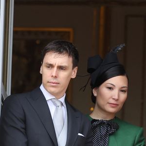 Louis Ducruet et sa femme Marie Ducruet - La famille princière de Monaco au balcon du palais, à l'occasion de la Fête Nationale de Monaco, le 19 novembre 2025. © Dominique Jacovides/Bestimage