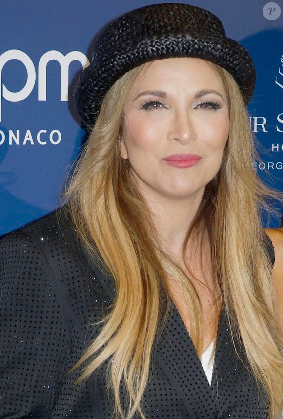 Hélène Ségara lors de la soirée GLOBAL GIFT GALA au Four Seasons George V à Paris samedi 5 octobre 2024. © Christophe Aubert via Bestimage