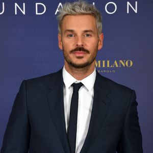 Après la messe, il a déjeuné au restaurant Âmes Sœurs, à Mance, où il s'est montré très discret et accessible.

M. Pokora (Matt Pokora) lors du gala annuel de la Fondation Elina Svitolina au Yacht Club de Monaco, le 2 décembre 2022.

© Bruno Bebert / Bestimage