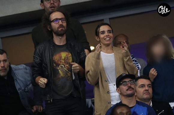 Elodie Bouchez, son mari Thomas Bangalter (groupe Daft Punk), leur fils Roxan et Arnaud Ducret dans les tribunes du stade de France lors du match de ligue des nations opposant la France à l'Allemagne à Saint-Denis, Seine Saint-Denis, France, le 16 octobre 2018. La France a gagné 2-1.
AGENCE / BESTIMAGE