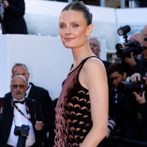 Constance Jablonski (Montre Audemars Piguet) - Montée des marches du film " El Ser Querido " lors du 79ème Festival International du Film de Cannes, le 16 mai 2026. © Jacovides-Moreau / Bestimage
