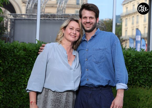 Exclusif - Alessandro Belmondo et Luana Belmondo lors du photocall de la cérémonie de clôture de la 5e édition du Festival du Cinéma Français & Gastronomie (7e art et gastronomie), à Aix-les-Bains, le 6 juin 2026. 

© Denis Guignebourg/Bestimage