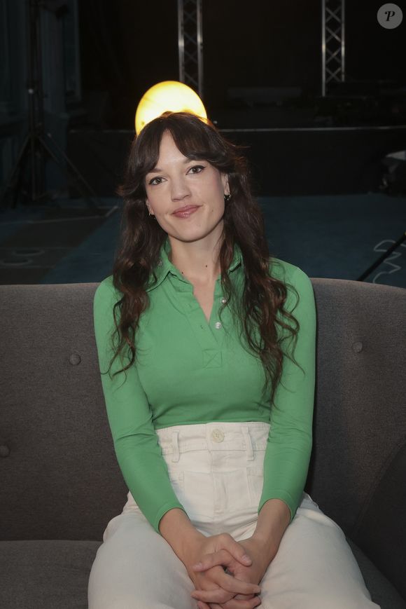 Exclusif - La chanteuse Jain - Enregistrement de l'émission "OlympiaScope", présentée par B.Montiel et diffusée le 9 (S2 22h30) et 30 mars (S3 23h45) sur Olympia TV, une chaîne du groupe Canal+ et en replay sur myCANAL. Le 29 mai 2024. © Jack Tribeca/Bestimage